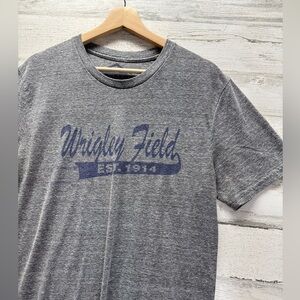 Wrigley Field Graphic Gray Tee Size Large Casual‎ Tshirt